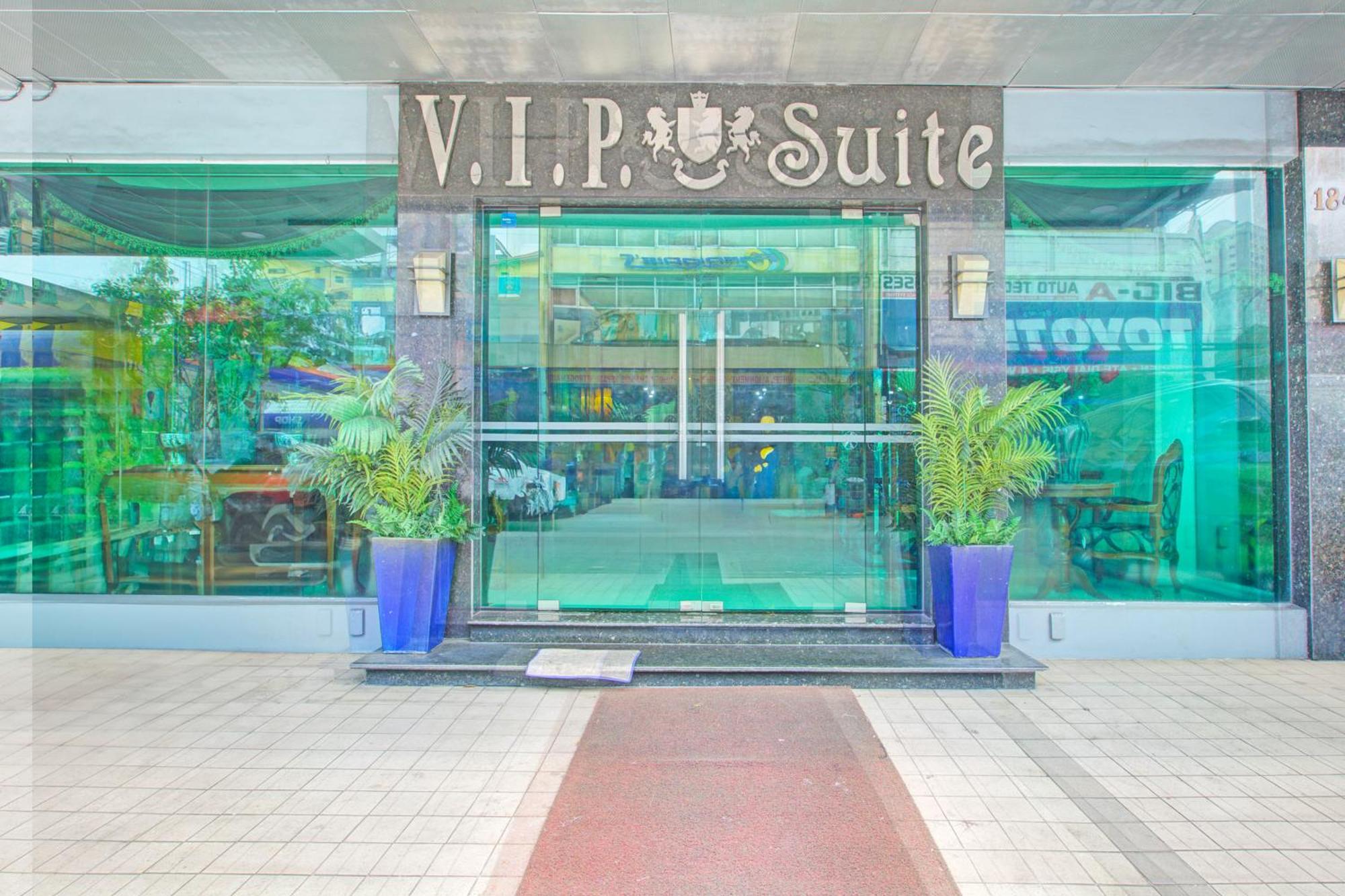 Townhouse Oak Makati Manila Near Pnr Pasay Evangelista Formerly Vip Suites Makati City Exteriör bild
