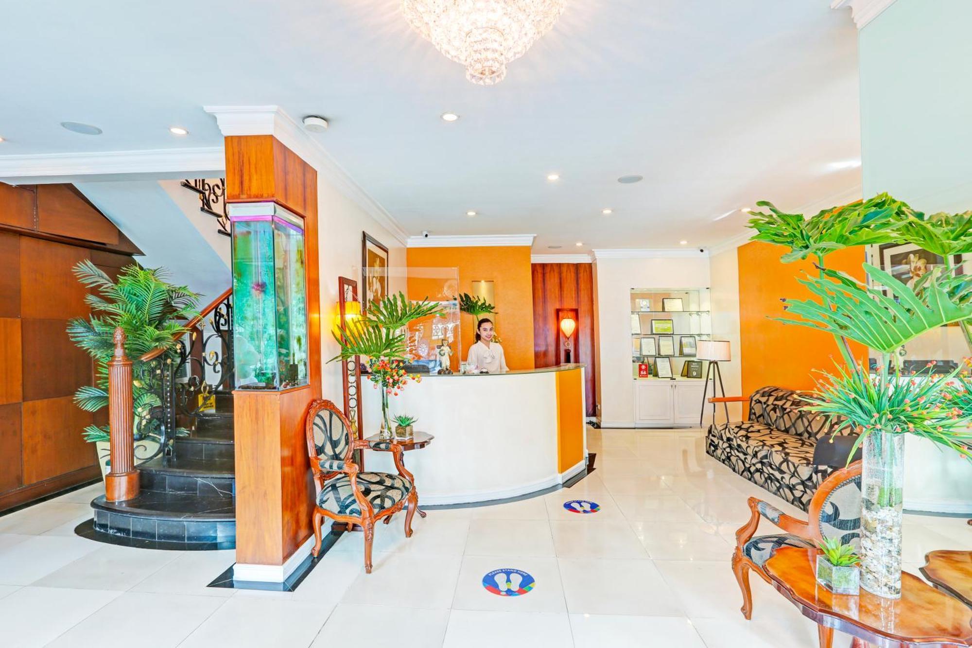 Townhouse Oak Vip Suites, Near Pnr Pasay Evangelista, Makati Manila Makati City Exteriör bild